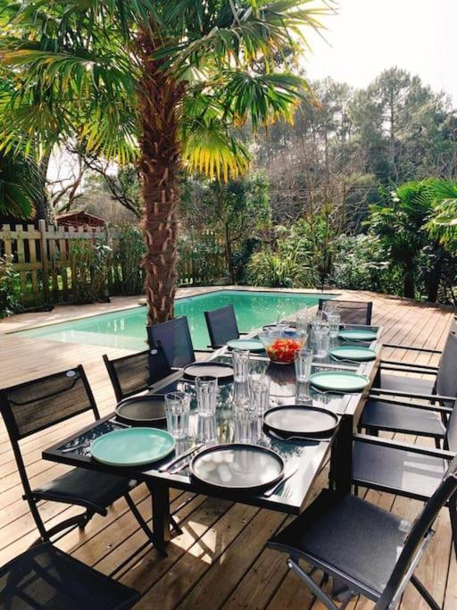 Villa Arcachon 12 Pers Avec Piscine Chauffee 1 Mai Au 30 Sept Exterior foto